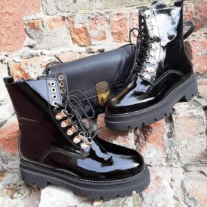 Bakancs Carla Ricci 11330